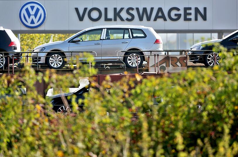 Die Rückrufaktion nach dem Abgas-Skandal bei VW soll Anfang des kommenden Jahres beginnen und kann sich lange Zeit hinziehen.