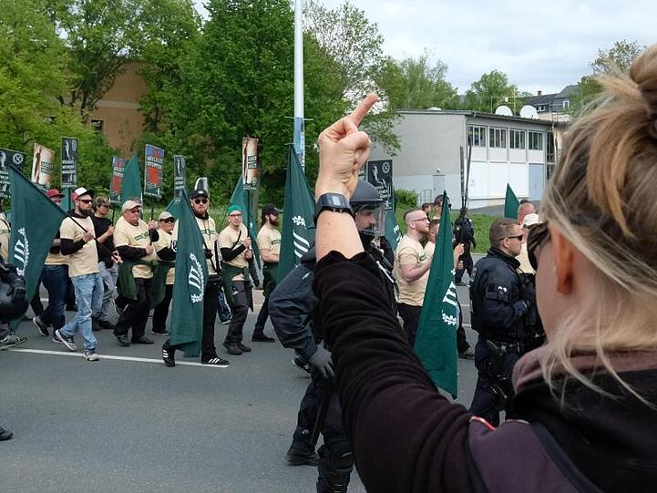 Protest gegen einen Aufmarsch der rechtsextremen Partei "Der dritte Weg" in Plauen.