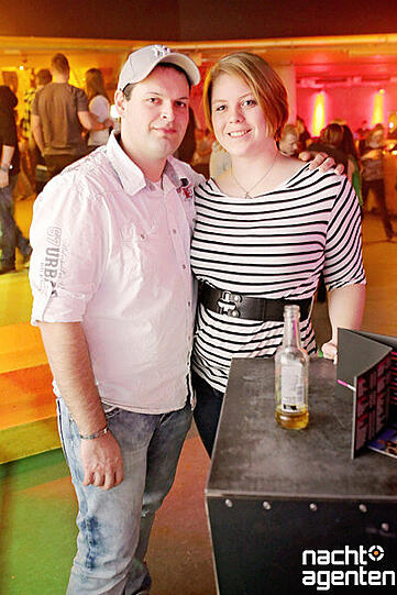Die besten Party-Bilder vom Samstag. Hier im Neuraum.