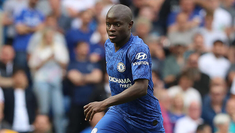 Früh raus im Spiel gegen Manchester United und gegen Bayern wohl nicht dabei: N'Golo Kanté. Früh raus im Spiel gegen Manchester United und gegen Bayern wohl nicht dabei: N'Golo Kanté.