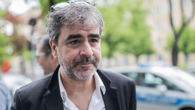 Die Artikel, die Deniz Yücel geschrieben hat, sind ein zentraler Punkt in der Anklageschrift. Die Artikel, die Deniz Yücel geschrieben hat, sind ein zentraler Punkt in der Anklageschrift.