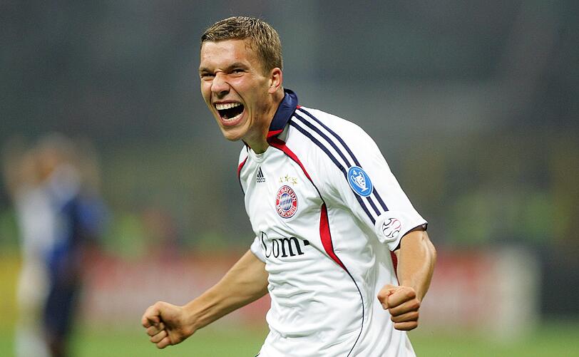 ...und wurde überrannt von einem glänzend aufspielenden Lukas Podolski...