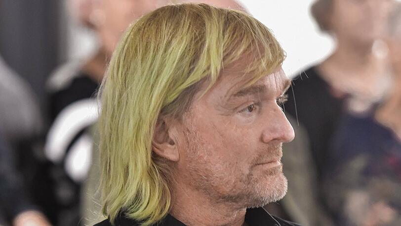 Andreas Kieling sollte in der dritten Staffel von "7 vs. Wild" mitmachen, wird aber aus der Show geschmissen Andreas Kieling sollte in der dritten Staffel von "7 vs. Wild" mitmachen, wird aber aus der Show geschmissen