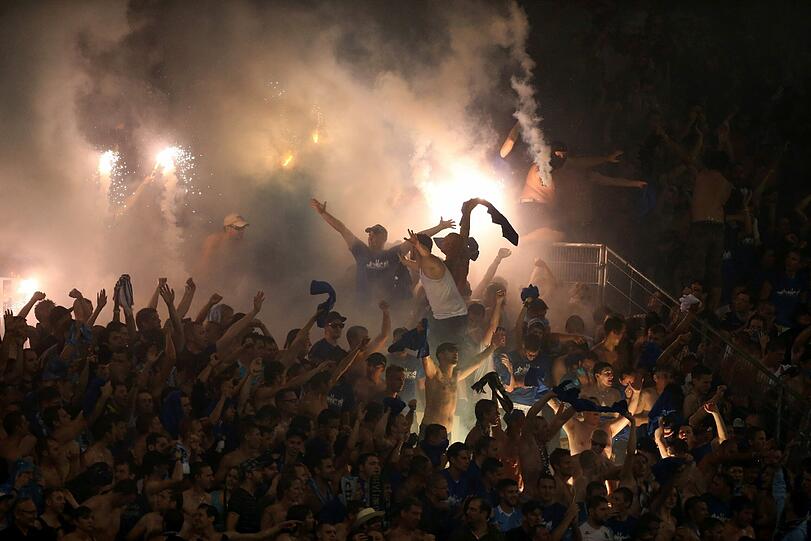 Impressionen vom Amateur-Derby im Grünwalder Stadion.