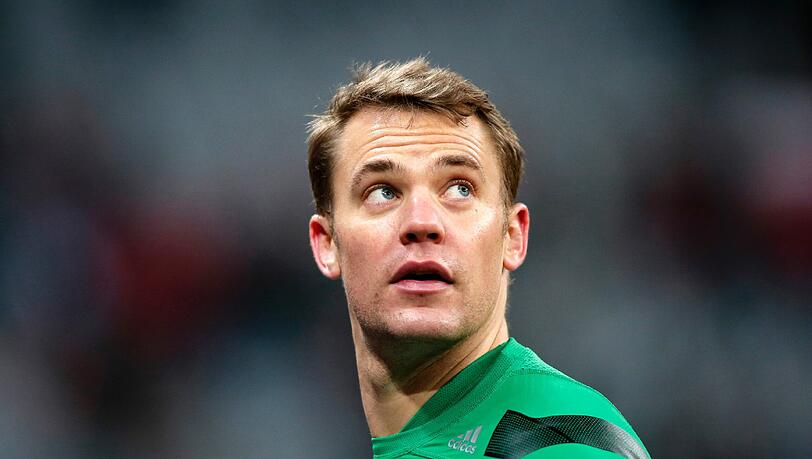 Manuel Neuer, Note 2: Hatte der Keeper tatsächlich das richtige Stadion gefunden? Neuer wurde von den aufmüpfigen Ingolstädtern gefordert wie selten zuvor in dieser Saison. Aber er reagierte wie ein Welttorhüter und bewahrte sein Team mit einigen Paraden vor dem Rückstand. Manuel Neuer, Note 2: Hatte der Keeper tatsächlich das richtige Stadion gefunden? Neuer wurde von den aufmüpfigen Ingolstädtern gefordert wie selten zuvor in dieser Saison. Aber er reagierte wie ein Welttorhüter und bewahrte sein Team mit einigen Paraden vor dem Rückstand.