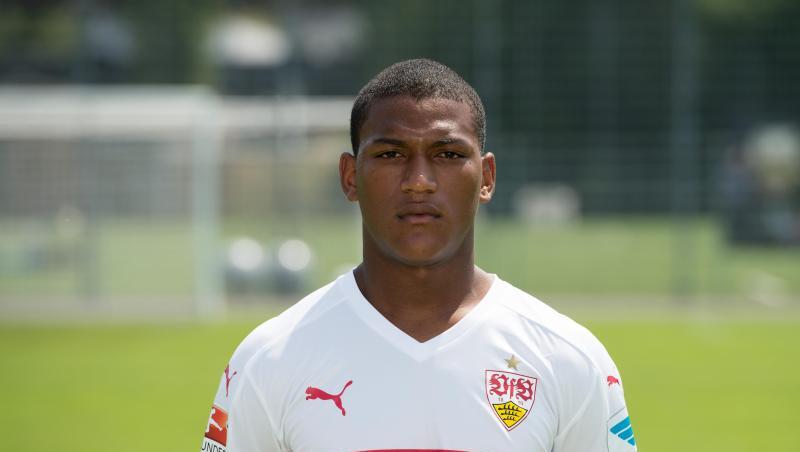 Mittelfeldspieler Carlos Gruezo, hier im Trikot des VfB Stuttgart. Foto: Marijan Murat/Archivbild Mittelfeldspieler Carlos Gruezo, hier im Trikot des VfB Stuttgart. Foto: Marijan Murat/Archivbild