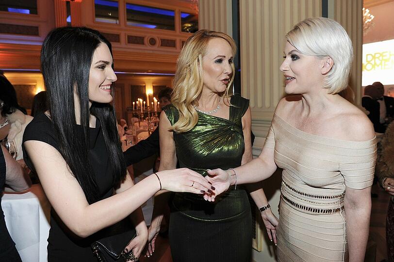 Anna Hirschmann, Kristina Bach und Kriemhild Maria Siegel