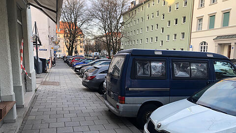 Die Gehwege in der Meindlstraße sollen breiter werden, die Straße dafür enger.