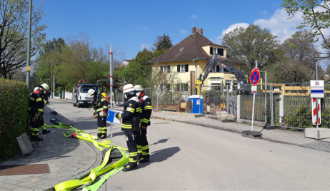 Die beschädigte Erdgasleitung in Solln wurde von der Gaswache der Stadtwerke München repariert.