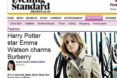 Emma Watson im Burberry-Trenchcoat