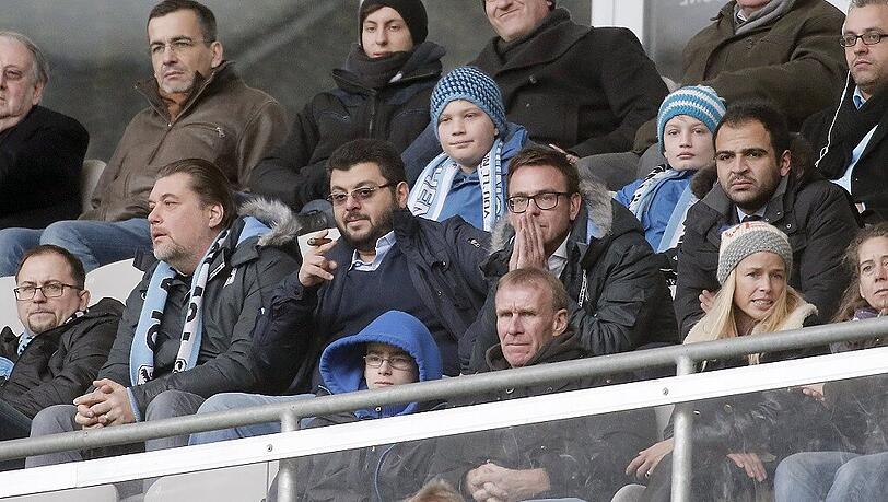 Wie geht's nach dem Rücktritt von Präsident Gerhard Mayrhofer (l.) weiter beim TSV 1860? Wie geht's nach dem Rücktritt von Präsident Gerhard Mayrhofer (l.) weiter beim TSV 1860?