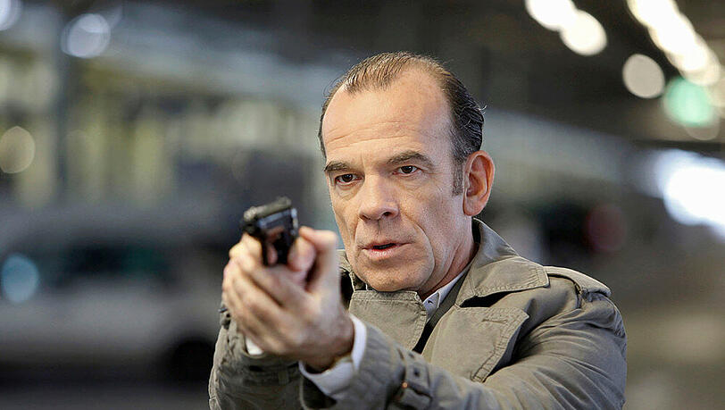 "Tatort: Nasse Sachen": Andreas Keppler (Martin Wuttke) stellt einen Verdächtigen im Parkhaus "Tatort: Nasse Sachen": Andreas Keppler (Martin Wuttke) stellt einen Verdächtigen im Parkhaus