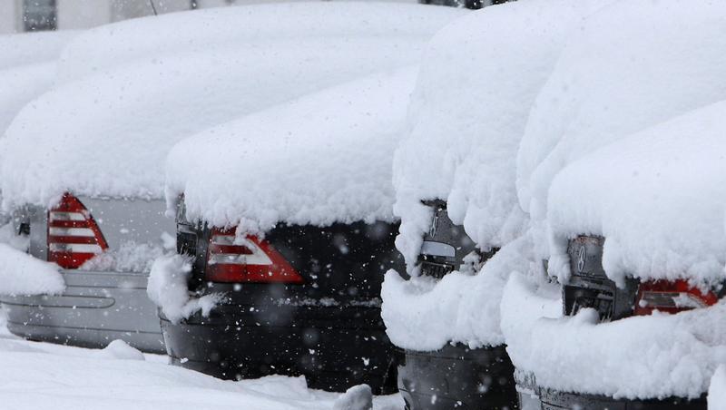 Zu spät aufgestanden und dann das: Im Winter haben viele Münchner Startschwierigkeiten mit ihrem Auto. Zu spät aufgestanden und dann das: Im Winter haben viele Münchner Startschwierigkeiten mit ihrem Auto.