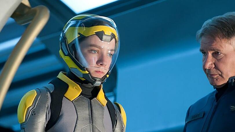 "Ender's Game": Auf Enders (Asa Butterfield) Schultern ruht die Zukunft der Menschheit.