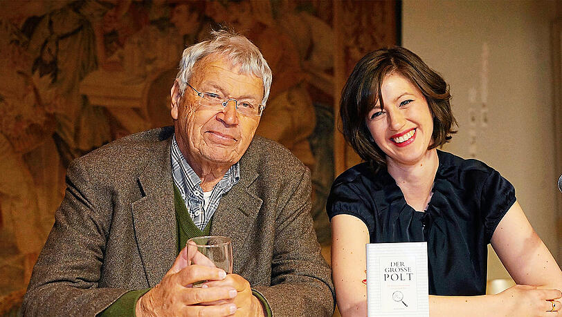 Gerhard Polt und Claudia Pichler bei Präsentation Buch "Der Große Polt" im Münchner Augustiner in der Neuhauser Straße. Gerhard Polt und Claudia Pichler bei Präsentation Buch "Der Große Polt" im Münchner Augustiner in der Neuhauser Straße.