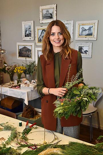«Bei uns in der Familie ist es immer so, dass wir uns abwechseln, bei wem Weihnachten ausgerichtet wird, dieses Jahr sind wir bei meiner älteren Schwester zu Besuch», sagt Model Eva Padberg. So sei jeder Mal dran, die Familie zu verpflegen - das sei «ein ganz guter Deal».