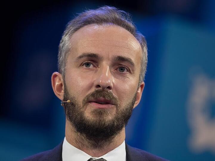 Im Streit um das Schmähgedicht von Jan Böhmermann ist ein Urteil gefallen.