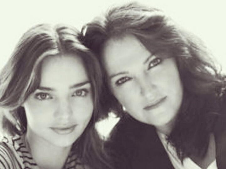 Miranda Kerr mit ihrer Mutter Therese