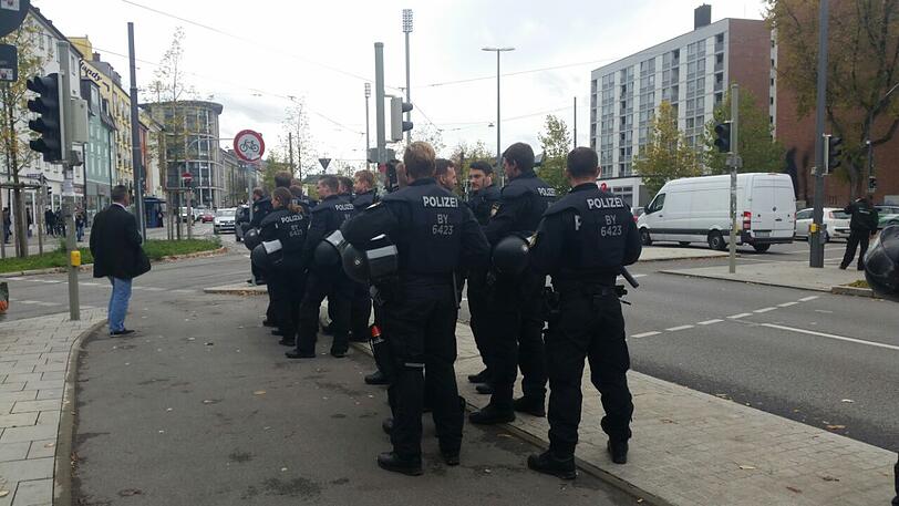 Impressionen vor dem Münchner Derby.
