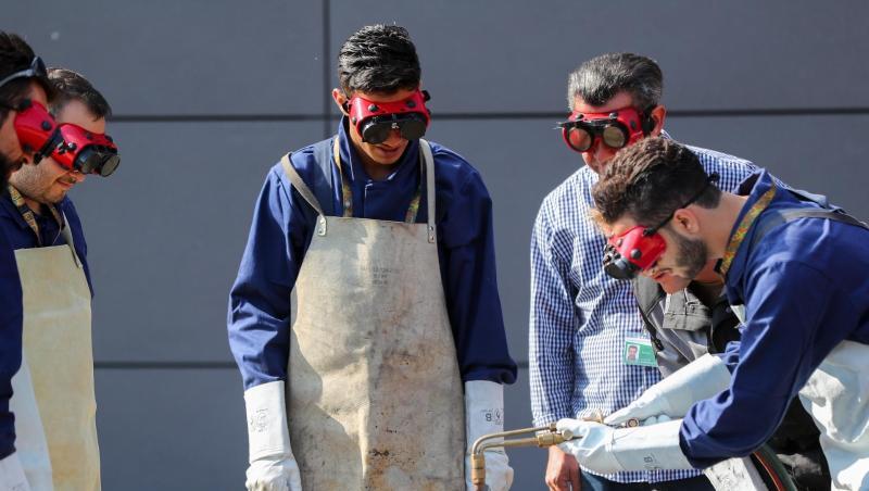 In Bayern sind so wenige Ausländer arbeitslos wie in keinem anderen Bundesland. Vor allem die Anzahl beschäftigter Asylbewerber ist 2019 deutlich angestiegen. (Symbolbild) In Bayern sind so wenige Ausländer arbeitslos wie in keinem anderen Bundesland. Vor allem die Anzahl beschäftigter Asylbewerber ist 2019 deutlich angestiegen. (Symbolbild)