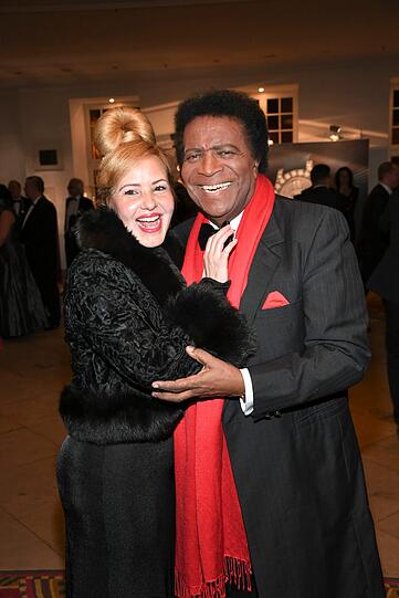 Roberto Blanco mit Frau Luzandra Strassburg