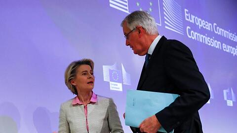 EU-Kommissionschefin Ursula von der Leyen und Chefunterhändler Michel Barnier.