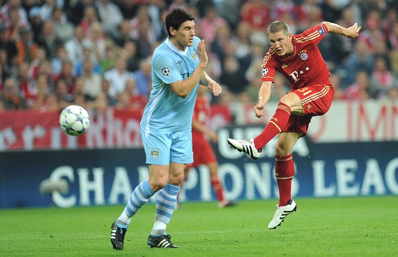 BASTIAN SCHWEINSTEIGER:Hatte in der 36. Minute nach feinem Müller-Flachpass das 1:0 auf dem Fuß, schoss aber knapp drüber. Nutzte die Lücken in der Man-City-Defensive zu ein paar herzhaften Distanzschüssen.Note 3