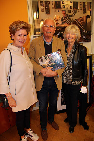 Betina von dem Knesebeck (links) mit Adalbert Prinz und Eva-Maria Prinzessin von Preußen.