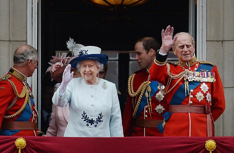 Trooping the Colour. Die Queen feierte am Samstag ihren 88. Geburtstag nach. Die Bilder!