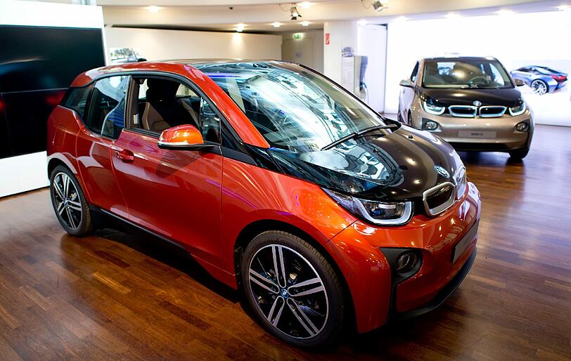 Der i3 von BMW im Showroom.