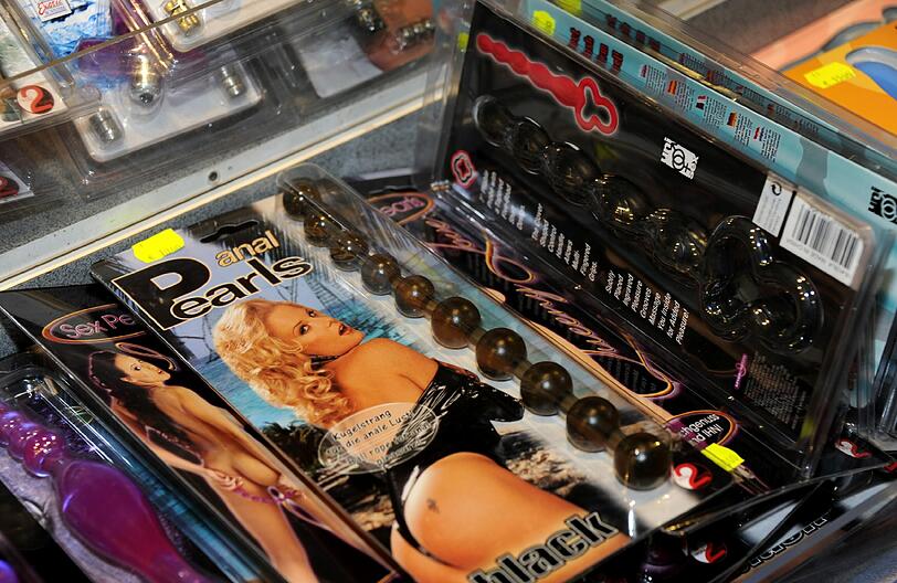 Sehr spezielles Spielzeug für jeden Geschmack auf der Erotikmesse "Eros und Amore" am Samstag in München.