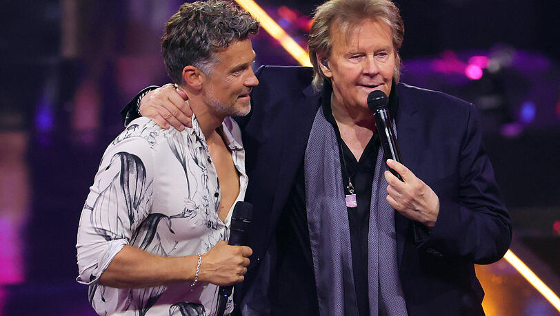 Hier mit Sohnemann Wayne (re.): Howard Carpendale hat keine Angst vor dem Lebensende. Hier mit Sohnemann Wayne (re.): Howard Carpendale hat keine Angst vor dem Lebensende.