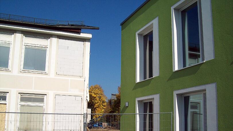 Die Baustelle an der Grundschule Grafinger Straße. Die Baustelle an der Grundschule Grafinger Straße.