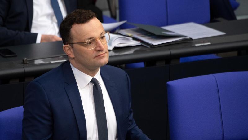 Jens Spahn (CDU) möchte den Wettbewerb der Krankenkassen um günstige Bedingungen ankurbeln. Jens Spahn (CDU) möchte den Wettbewerb der Krankenkassen um günstige Bedingungen ankurbeln.