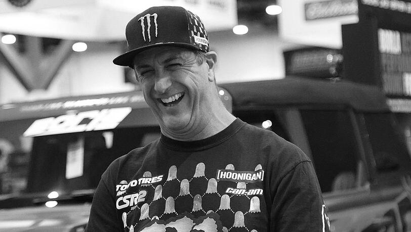 Rallyefahrer Ken Block ist mit 55 Jahren mit einem Schneemobil tödlich verunglückt.