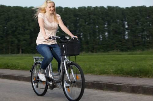 Bequemer Einstieg: das Rolektro City Pedelec.