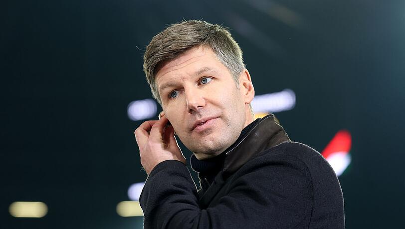 Nach dem Ende seiner Karriere als Fußballer outete sich Thomas Hitzlsperger im Januar 2014 als schwul. Nach dem Ende seiner Karriere als Fußballer outete sich Thomas Hitzlsperger im Januar 2014 als schwul.