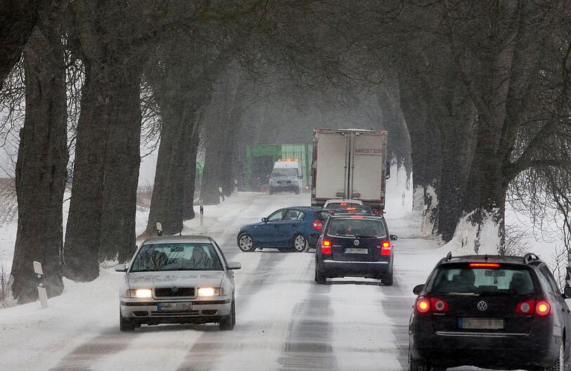 Das Schnee-Chaos im Norden Deutschlands - zum Durchklicken