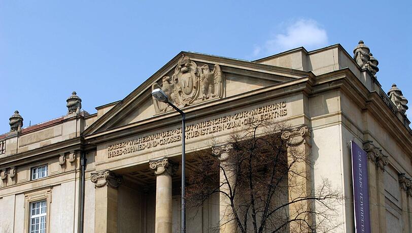 Die Sammlung Schack, hier war vorübergehend die Staatskanzlei. Die Sammlung Schack, hier war vorübergehend die Staatskanzlei.