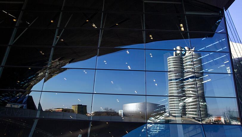 Sonnige Aussichten: der BMW-Hauptsitz in München.