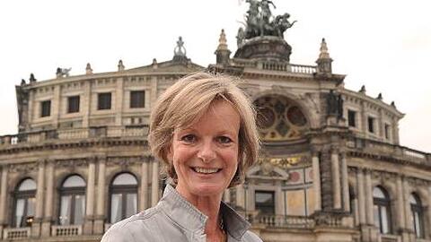 In einem Jahr wird Ulrike Hessler die Intendantin der Dresdner Staatsoper. Noch amtiert dort Gerd Uecker, der ebenfalls zuvor im Nationaltheater tätig war. Foto: dpa