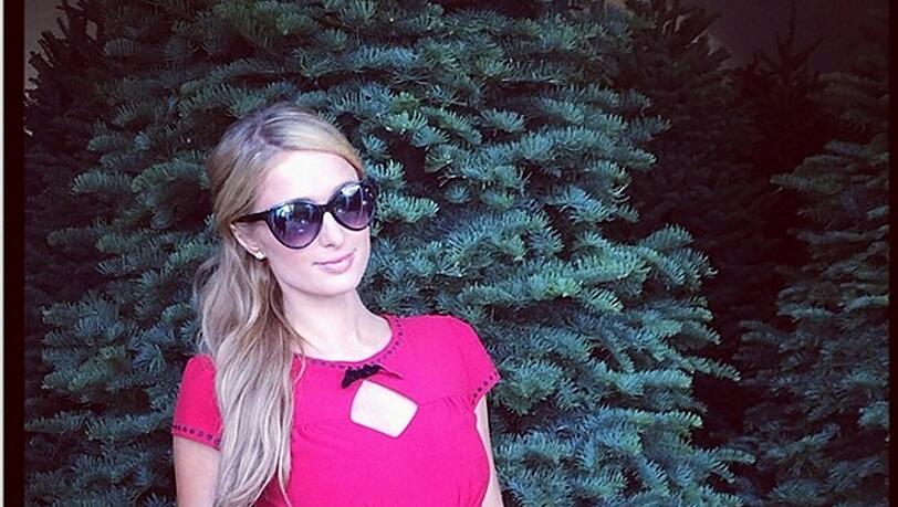 Paris Hilton läutet die Weihnachtszeit ein Paris Hilton läutet die Weihnachtszeit ein