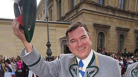 Servus! Josef Schmid will neuer Wiesn-Chef werden.
