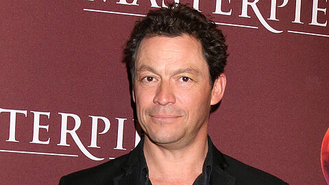 Dominic West sorgt mit seinem Liebesleben für Wirbel.