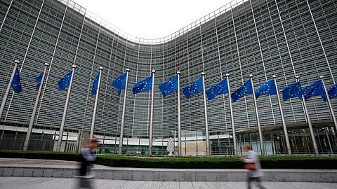 Das Europaparlament hat eine Blockade von Verhandlungen über die geplante Reform des EU-Asylsystems angekündigt.