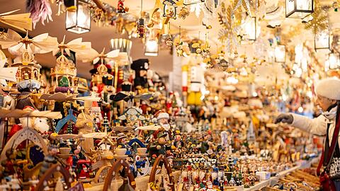 Der N&uuml;rnberger Christkindlesmarkt z&auml;hlt neben dem Dresdner Striezelmarkt zu den &auml;ltesten Weihnachtsm&auml;rkten Deutschlands.