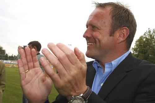 Spielte von 1986 bis 1991 bei Bayern, leitet heute eine Fußball-Schule: Hans Dorfner.