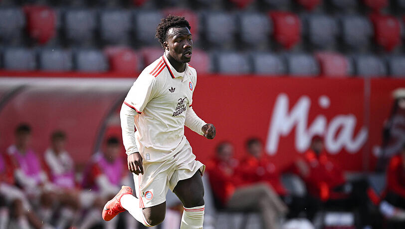 Kam beim FC Bayern nicht über die Rolle als Stammspieler bei den Amateuren hinaus: Nestory Irankunda. Kam beim FC Bayern nicht über die Rolle als Stammspieler bei den Amateuren hinaus: Nestory Irankunda.