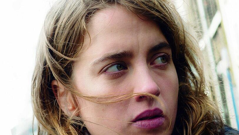 Die Ärztin Jenny (Adele Haenel) wird von Schuldgefühlen geplagt.