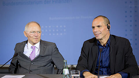 Der deutsche Finanzminister Wolfgang Schäuble (l.) mit seinem griechischen Pendant Gianis Varoufakis.